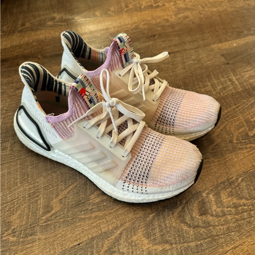 adidas Ultraboost 19 Women's Running Shoes Size 8